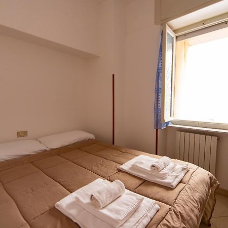 Appartamento La Casa Di Tina A 20 Metri Dal Mare Santo Stefano al Mare Esterno foto