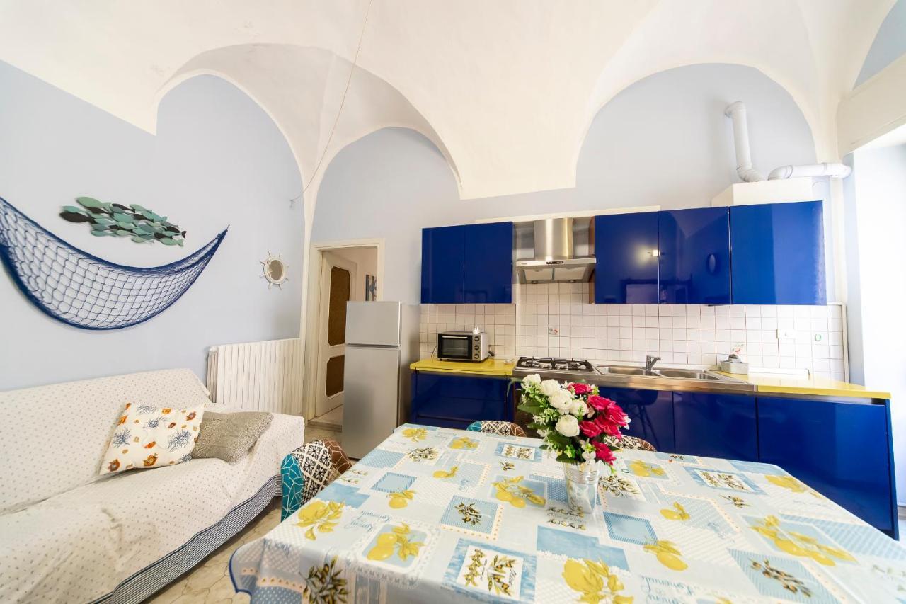 Appartamento La Casa Di Tina A 20 Metri Dal Mare Santo Stefano al Mare Esterno foto
