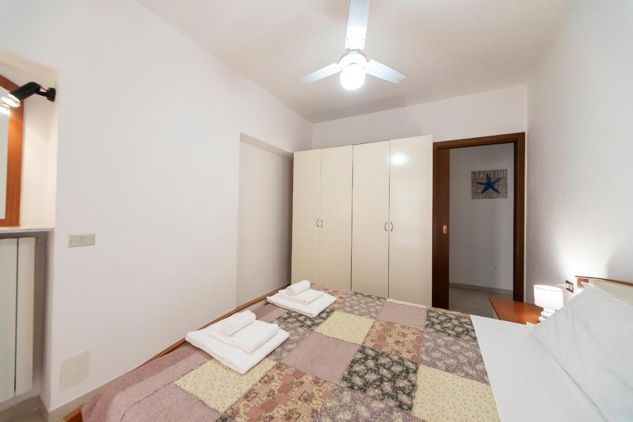 Appartamento La Casa Di Tina A 20 Metri Dal Mare Santo Stefano al Mare Esterno foto